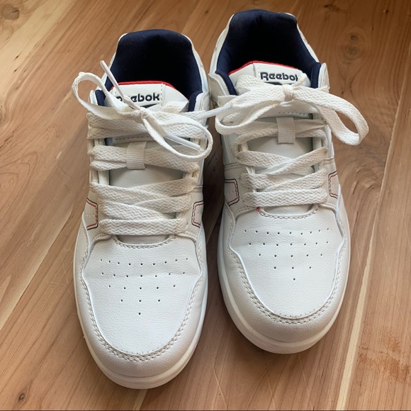 Kids Reebok Sneakers - Picture 5 of 11